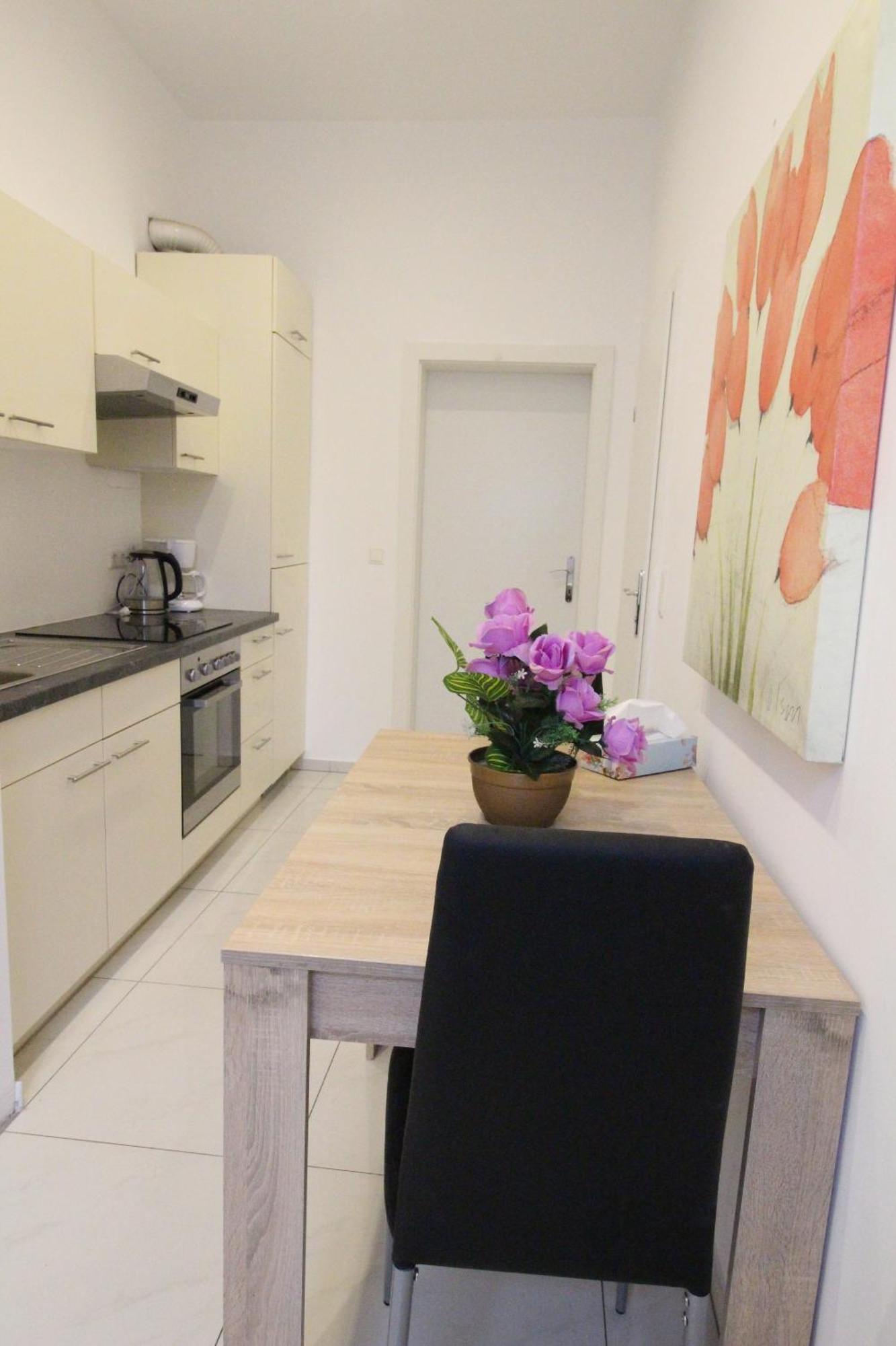 Deluxe Apartment 5P Mm Вена Экстерьер фото